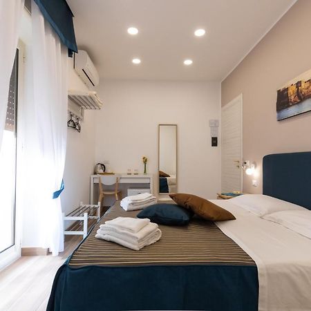 Napolilive B&B Екстериор снимка